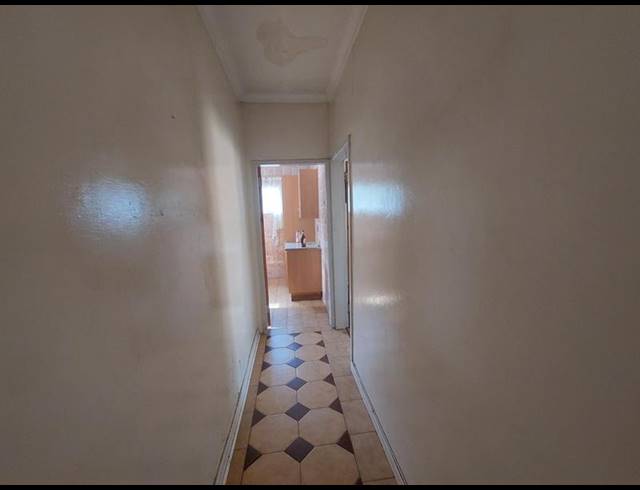 5 BEDROOM HOUSE FOR SALE IN LAUDIUM